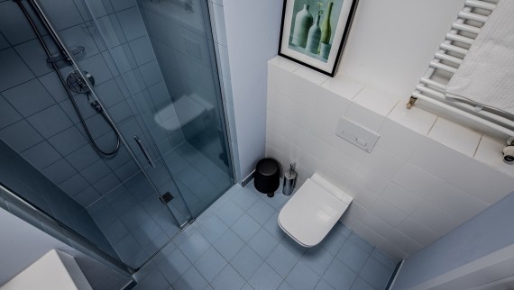 Čak i najmanja kupatila otkrivaju individualan ukus korisnika (© Jaroslaw Kakal/Geberit)